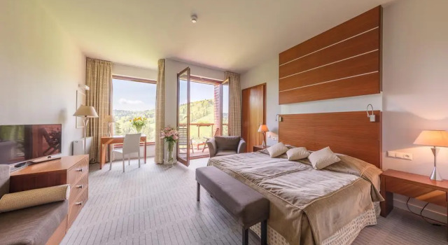 Hotel SPA Dr Irena Eris Krynica Zdrój, Réserver Complexe hôtelier Krynica-Zdrój 