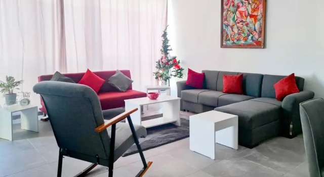 Flat With Sea View Balcony in Kyrenia, Rezerwuj Apartament Kyrenia 