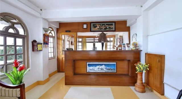 Hotel Tres, Prenota Hotel Kalimpong West Bengal