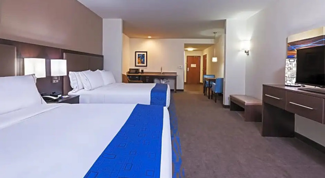 Люкс Standard Holiday Inn Express & Suites Glenpool by IHG