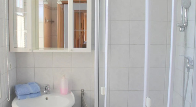 Pension Zum Bunten Hund, Book Hotel Zinnowitz Usedom