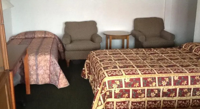 Economy Inn Greenville, Забронировать Отель Гринвилл Dallas - Fort Worth Metropolitan Area, рядом с Муниципальное поле для гольфа McQuinney Howell в парке Райт