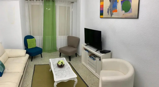 Perfect Space to Relax 3 Bedroom Apartment with Balcony E2EV
