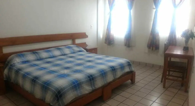 Standardní Dvoulůžkový s manželskou postelí pokoj Hotel Monarca
