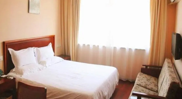 Номер Standard GreenTree Inn Nantong Tongzhou Bus Station Express Hotel