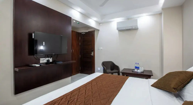 Номер Business Parkkavan Towers