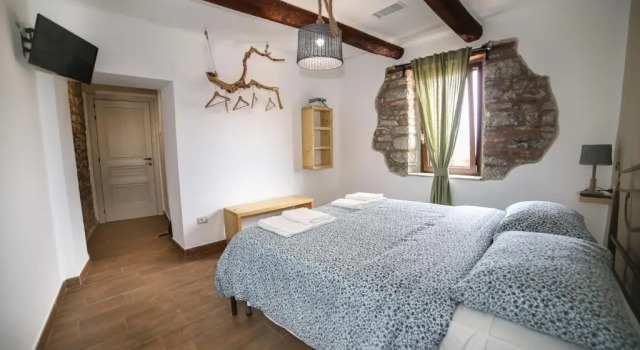 B&B Tancredi, Buchen Sie Bed & Breakfast Caselle in Pittari 