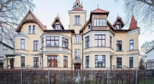 Asana Apartament by Dream, Varaa Huoneisto Hotellit Pommeri pysäköinnillä, Pysäköinti