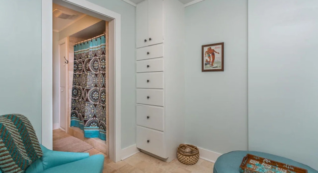 619 Bartow Street by Hodnett Cooper