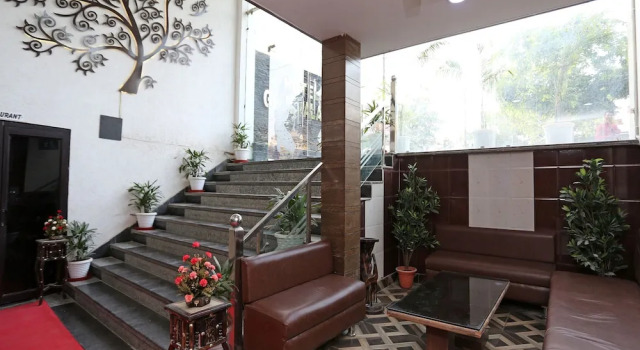 Hotel Gwal Palace By WB Inn