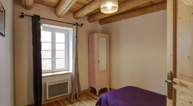 Maison de charme 6 pers, nature et randonnées - FR-1-496-206, Book Hotel L'Etrat Auvergne