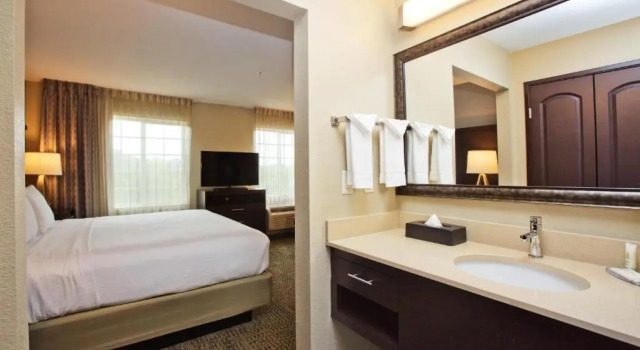 Студия Staybridge Suites Austin South Interstate Hwy 35 by IHG
