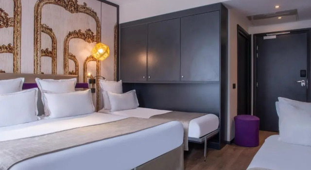 Четырёхместный номер Hotel Yllen Eiffel