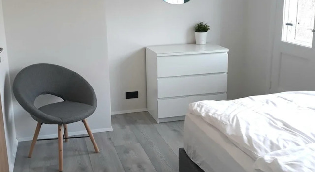 Двухместный номер Standard с балконом Post-Plaza Guesthouse