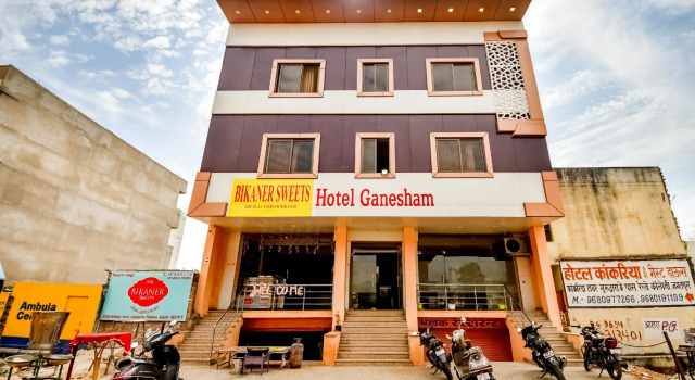 OYO Flagship 71491 Hotel Shri Ganesham