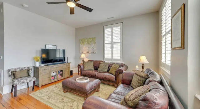 Апартаменты Winston-salem Vacation Rental - Walk Downtown!