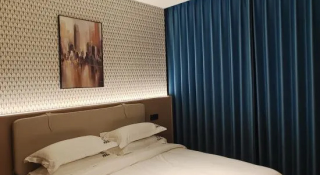 Люкс Premier Junya Hotel (Hengshan Station Branch)