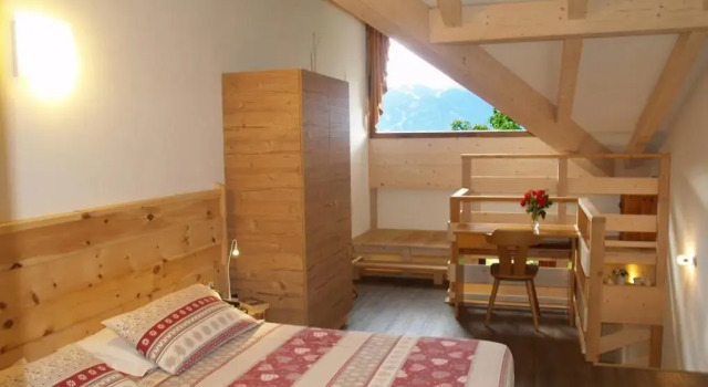 Полулюкс Hotel Ganzaie