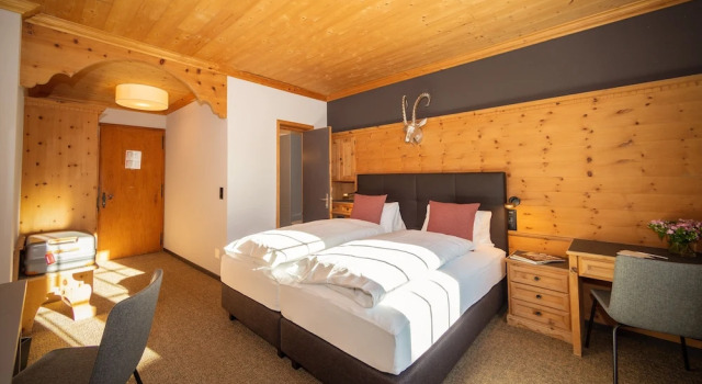 Двухместный номер Deluxe c 1 комнатой с видом на город Hotel Parsenn