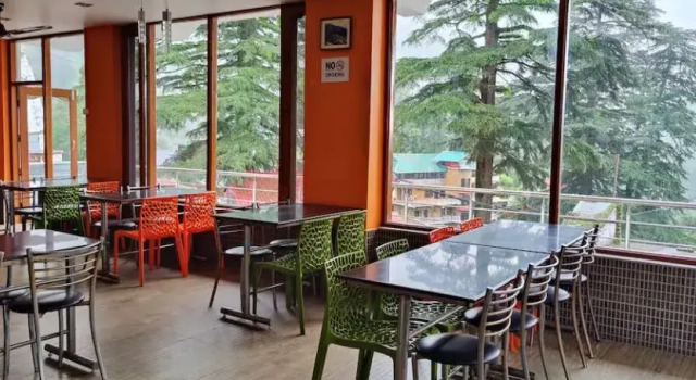XooStays Amayra Inn Bhagsunag