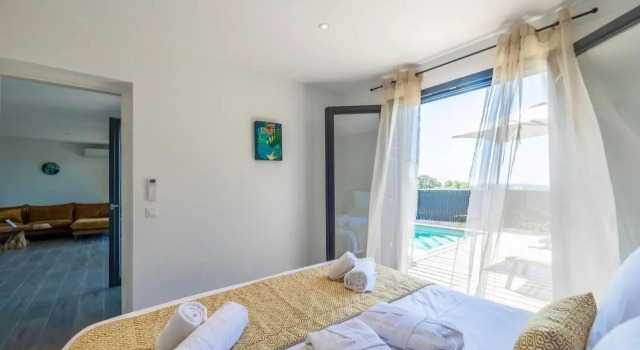 Résidence Pierre & Vacances Premium Les Terrasses dArsella, Book Hotel Lecci Corsica