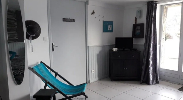Clair Matin, Prenota Affittacamere Hotel a Alvernia con parcheggio, Parcheggio