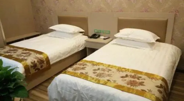 Fuxiang Business Inn, Prenota Hotel Hotel a Xinjiang con parcheggio, Parcheggio