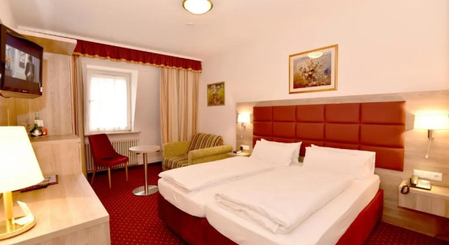 Трёхместный номер Standard Hotel Römerhof