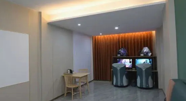 Shucheng Geek E-Sports Hotel, Varaa Hotelli Hotellit Luan pysäköinnillä, Pysäköinti
