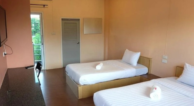 Farrnirunn Residence, Varaa Hotelli Hotellit North-Eastern Thailand pysäköinnillä, Pysäköinti
