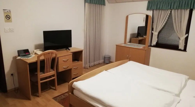 Prenočišča Mraz, Book Hotel Velenje Savinjska