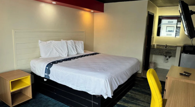 Deluxe Doppel Zimmer mit Balkon Ocean View Inn
