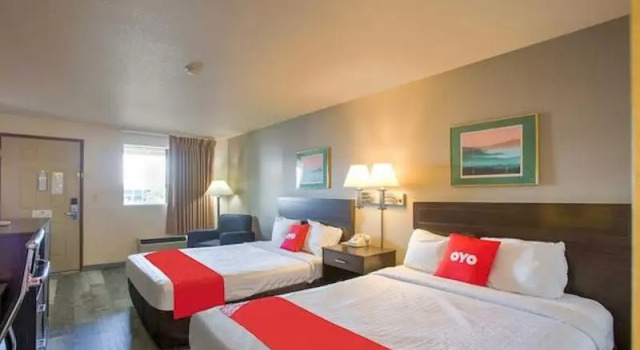 Шестиместный номер Standard OYO Woodland Hotel and Suites
