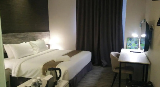 Номер Standard The Leverage Business hotel