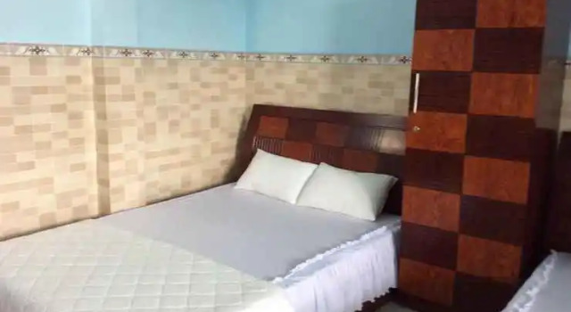 Phuong Trinh Guesthouse, Забронировать Отель Отели Зыонгдонг с парковкой, рядом с Coco Dive Center, Парковка