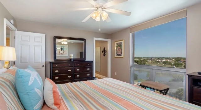 Shoreline 3091 Condo by RedAwning, Varaa Hotelli Hotellit Emerald Coast uima-altaalla, Uima-allas