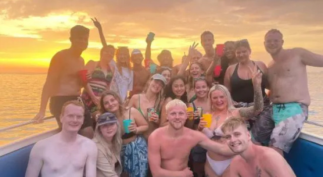 KOKO Party Hostel 18-40, Забронировать Хостел Хостелы Ао-Нанг-Бич, рядом с Пляж Ao Пхра Нанг, Хостел