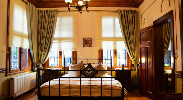 Люкс Ottoman Suites by Sera House