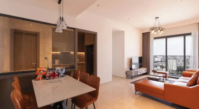 Клубный люкс Presidential с 3 комнатами с балконом и с видом на город Bluesky MarQ Luxury Vaccation
