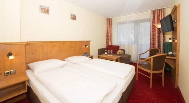 Двухместный номер Standard с балконом Alpen-Hotel Seimler