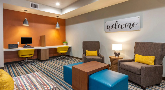 MainStay Suites Carlsbad South
