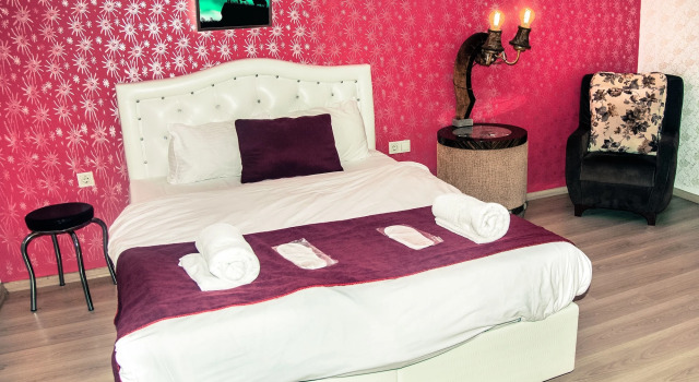 Taksim Square Suite, Varaa Hotelli Hotellit Marmara-alue pysäköinnillä, Pysäköinti