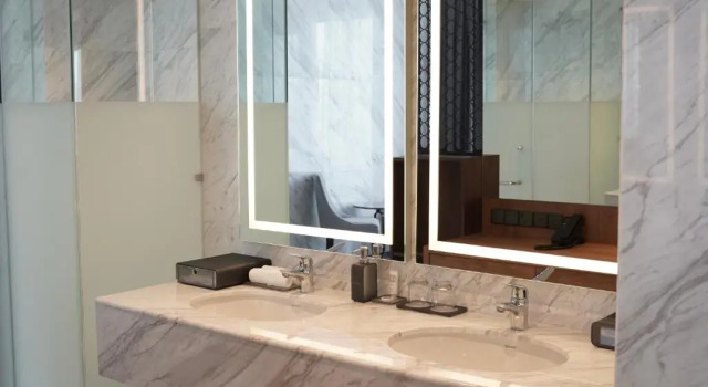 Люкс Opero Hotel Southkey
