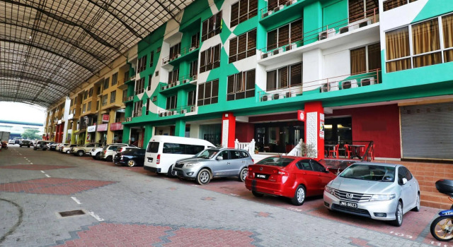 NIDA Rooms Johor Bahru City Center, Varaa Hotelli Hotellit Johor pysäköinnillä, Pysäköinti
