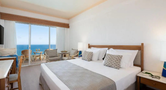 Двухместный номер Superior с видом на море Leptos Panorama Hotel