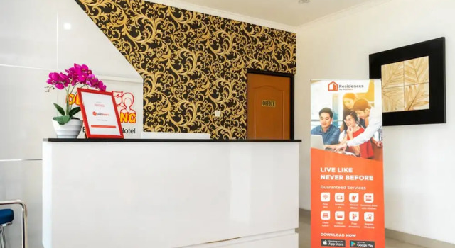 RedDoorz Plus Syariah near Java Supermall Semarang 2, Buchen Sie Hotel Semarang Central Java, in der Nähe von Große Moschee von Zentraljava