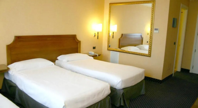 Executive Dreier Suite Hotel Don Carlo