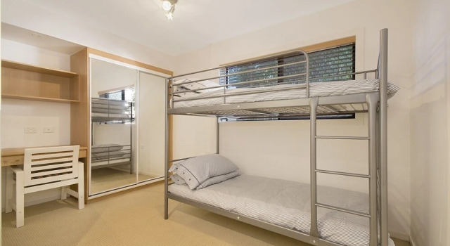 Minutes Walk to Peregian Beach and Surf! - Unit 1/28 Pelican Street