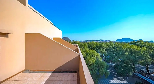 Полулюкс с красивым видом из окна Sheraton Guilin Hotel