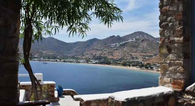 Студия Amfitriti Serifos